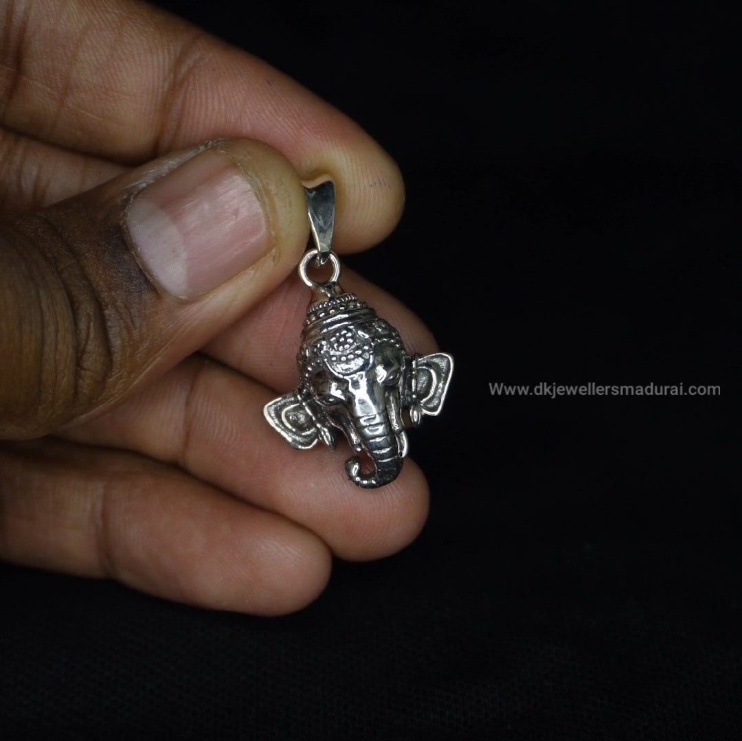 VINAYAGAR DOLLAR
