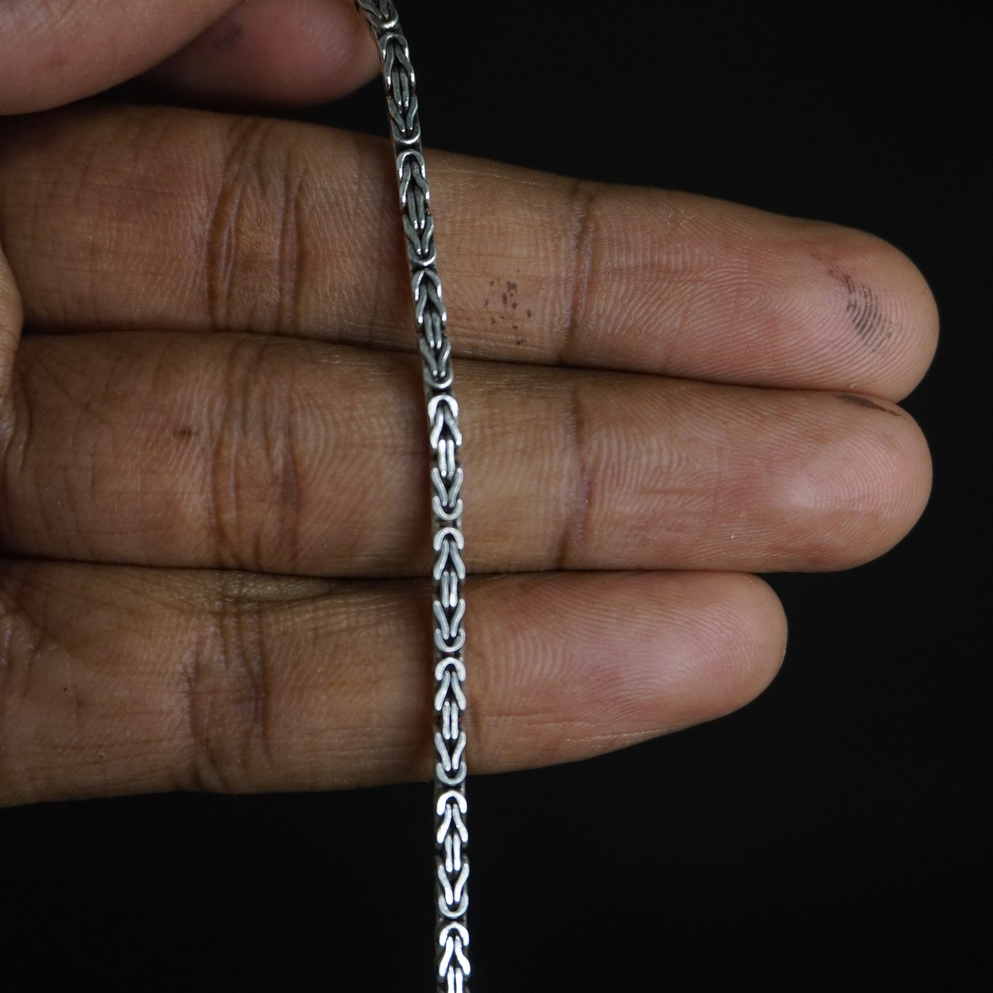 Oxidized king chain 24 inches