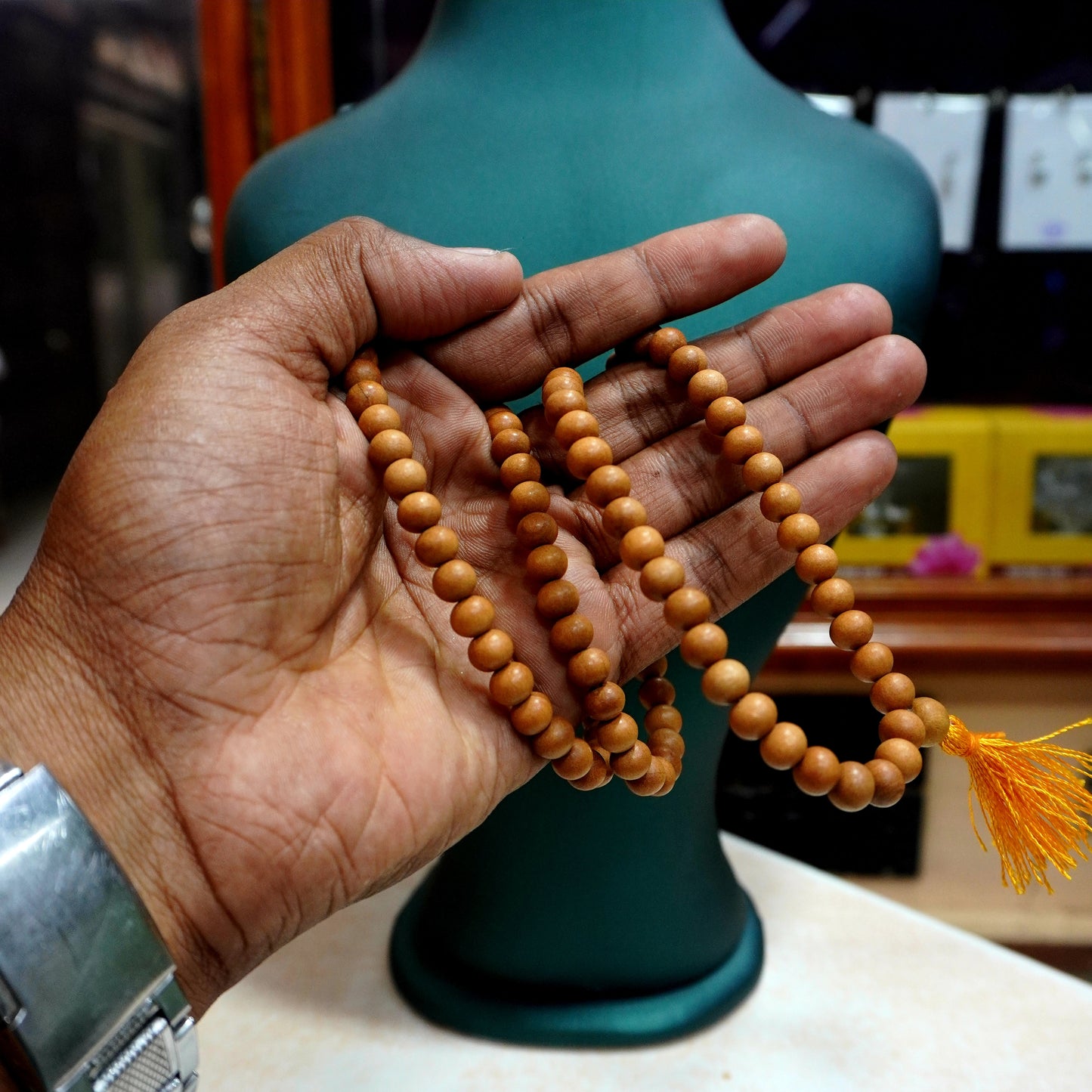 Santhanam beads 8mm