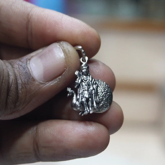 murugan dollar with peacock(small)