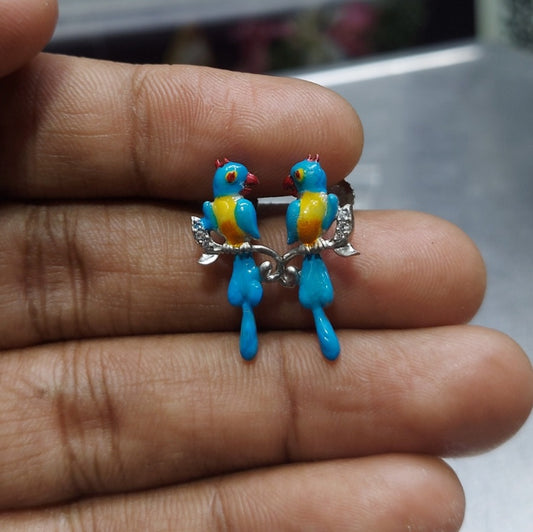 Parrot with blue Enamel stud