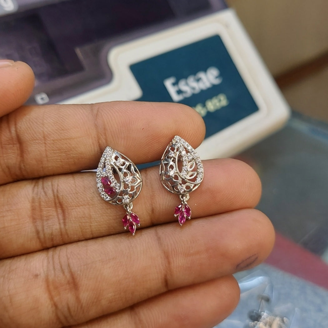 Big water drop with abstract stoned stud