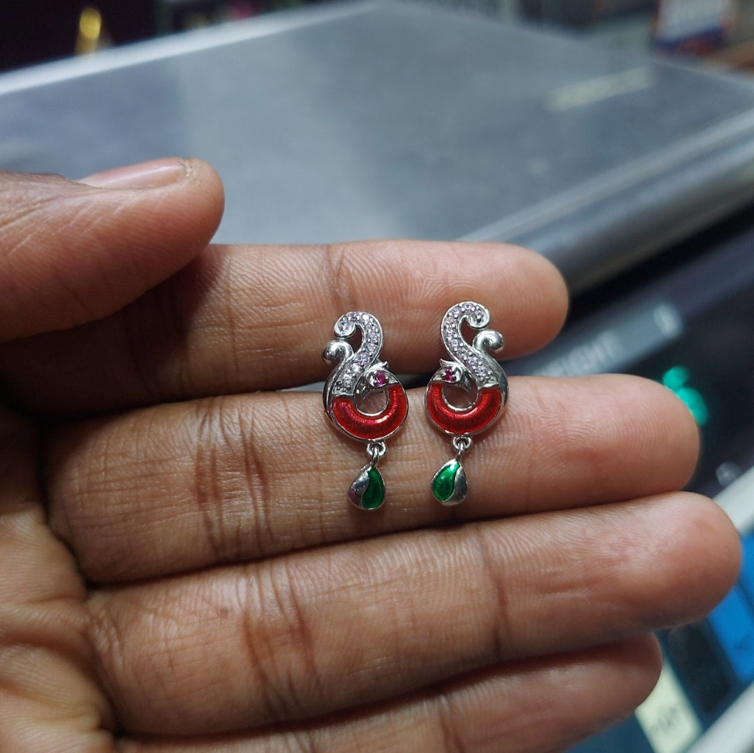 Dark red bird in "s" pattern stud