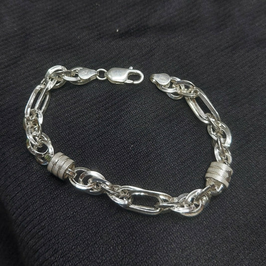 Rounded center with spiral hand chain 8 inches