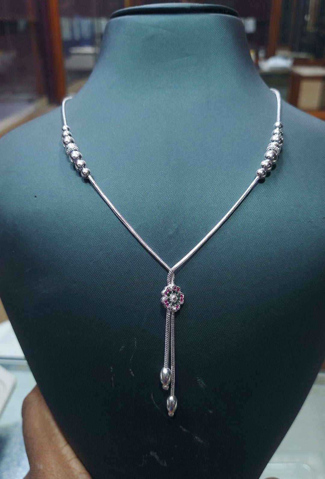 Floweral with balls and cnc chain