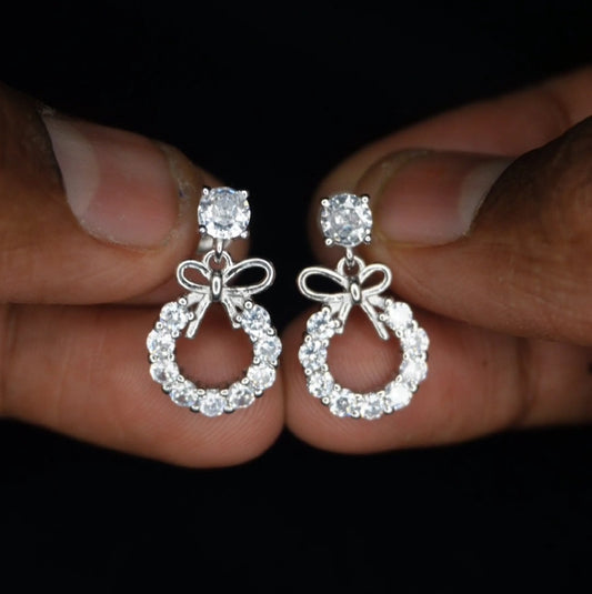 Elegant drops with micro stones