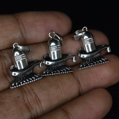 Shiva lingam