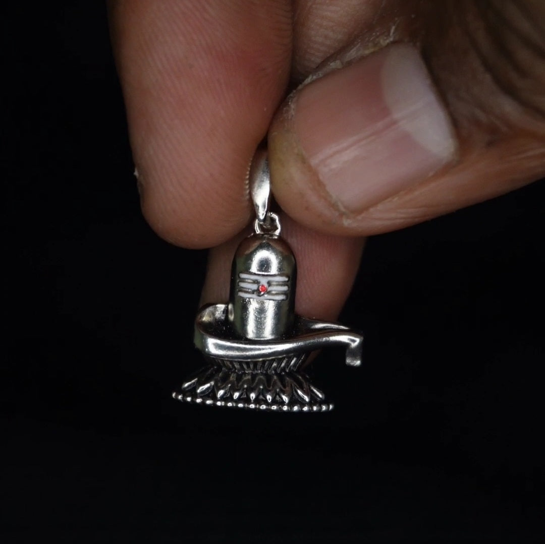 Shiva lingam
