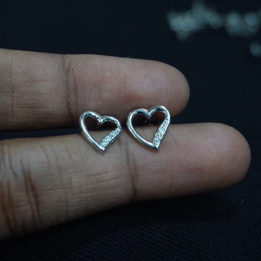 minimal heart shape stone