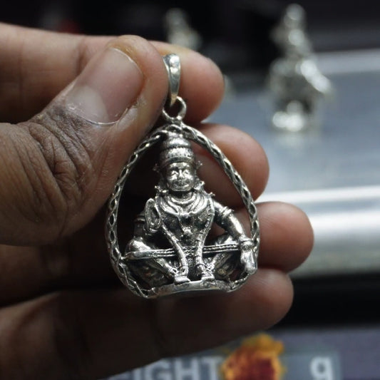 Iyyappan dollar with oval thiruvachi
