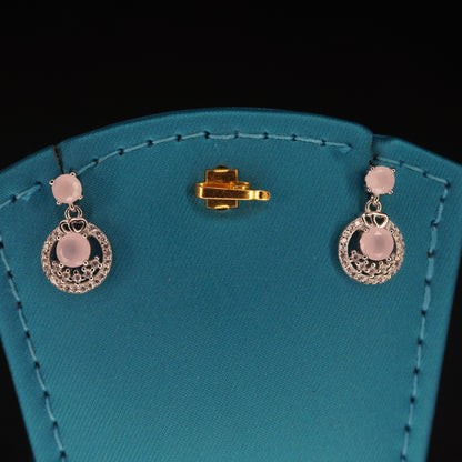 Light pearl stone with round shaped drops