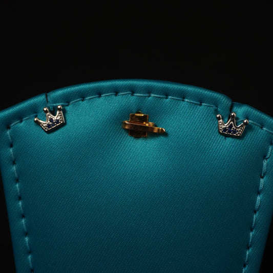 Crown stud