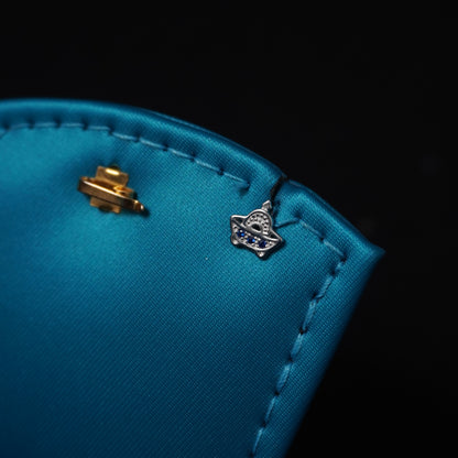 spaceship stud
